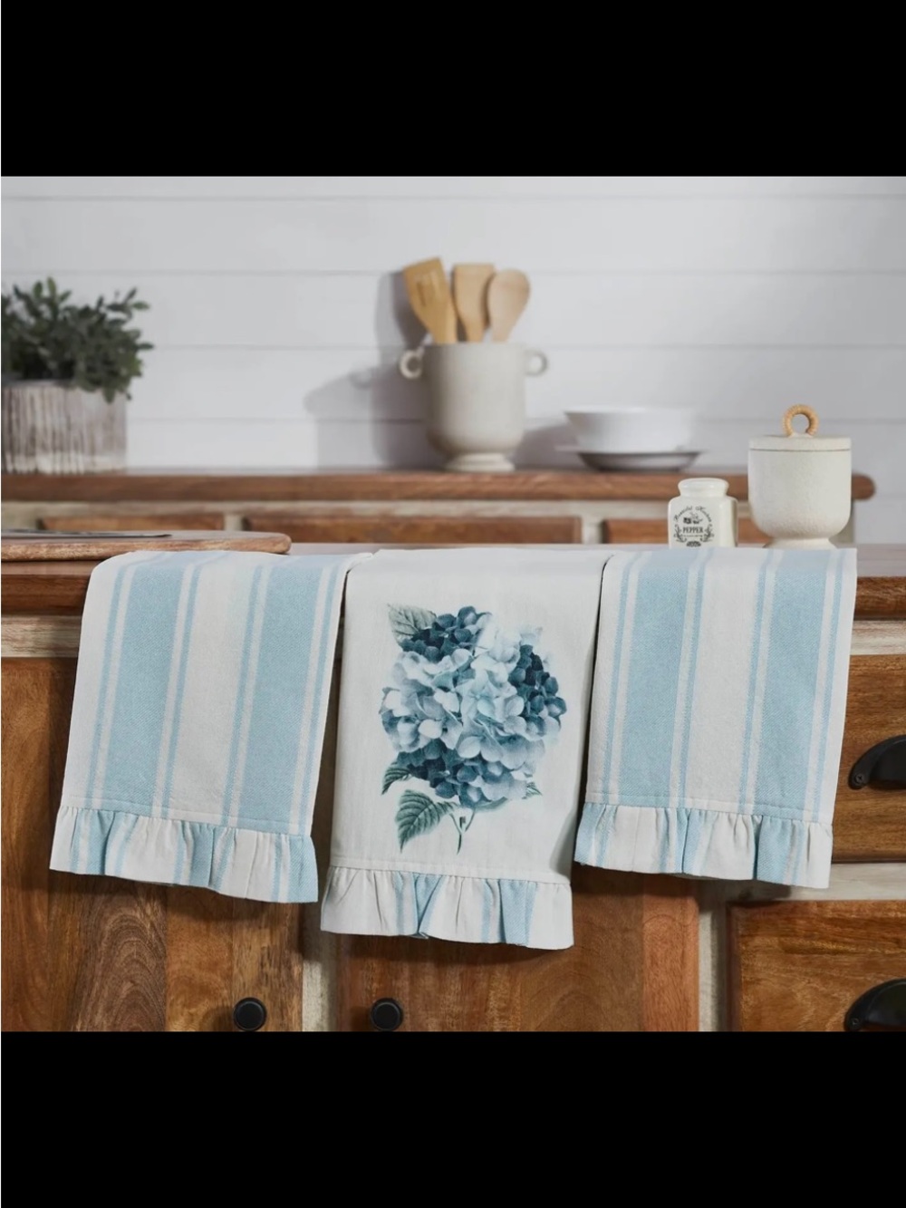 Hydrangea Floral Tea Towels. Set of 3
